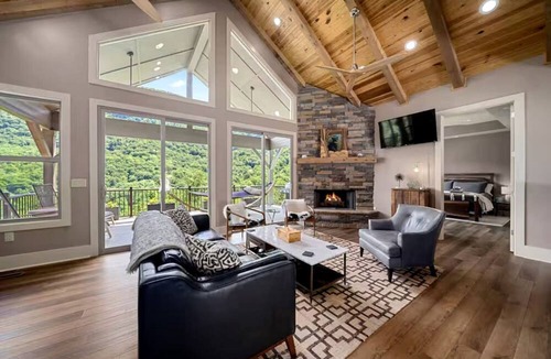 Chimney Rock House | Mountain Hideaway with Waterfall Views & Relaxing Hammocks in Chimney Rock, North Carolina