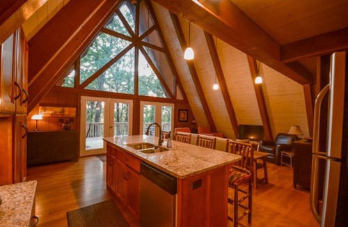 Everton Cabin | Murray's Cabin in the Ozarks (NEW)