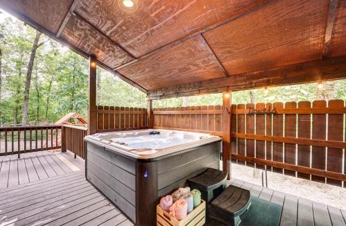 Broken Bow House | Near Choctaw Landing | 2 King Bedrooms | Game Loft