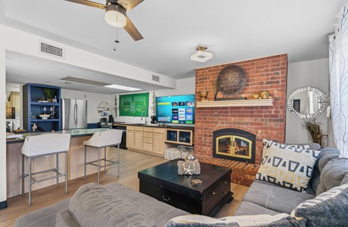 Thackerville Villa | Near WinStar Casino Golf 9 Beds -The Connect