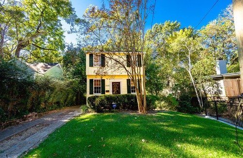 Greater Belhaven House | NEW! The Belhaven Jungalow