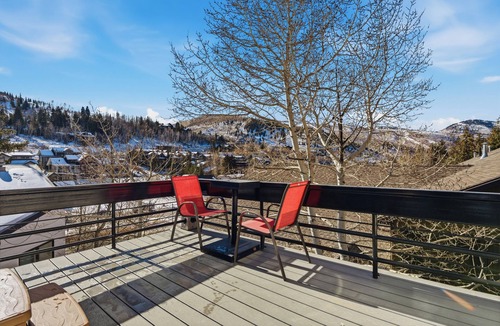 Deer Valley House | Newly Renovated Condo where Serenity and Adventure Await, 3BR Condo near Deer Valley!