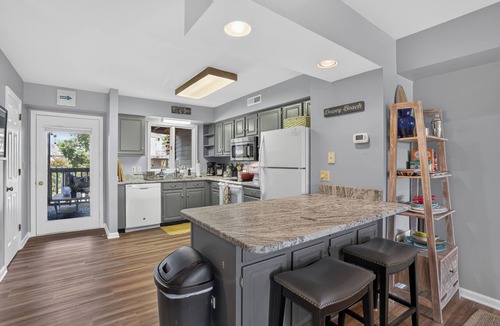 Dewey Beach House | Ocean Block Downtown Dewey Beach Townhouse