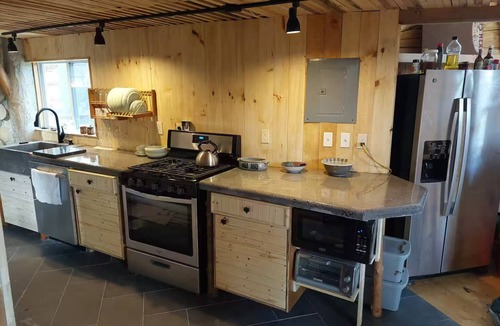 Hardwick Cabin | One Of A Kind Get-Away in Geodesic Dome