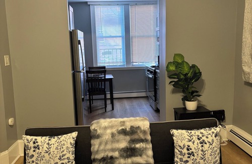 Weehawken Apartment | Panoramic Views of NYC 15 mins to NYC