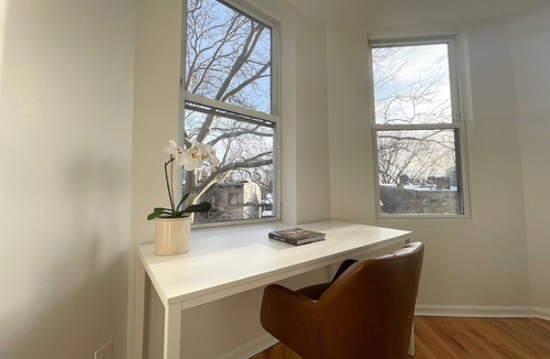 Historic Downtown Apartment | Park Hamilton House - 3B Top Floor Apt Mins to NYC
