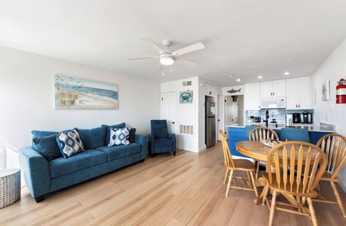 Corpus Christi Condo | Pet-Friendly Beachfront Condo | Heated Pool & Gulf Views