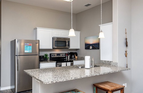 Corpus Christi House | Pet-Friendly Beach Getaway | 2 Heated Pools & Walk to Beach