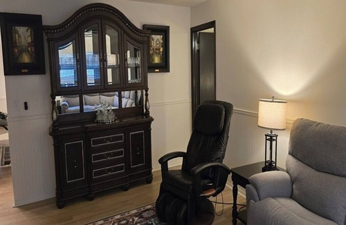 Poplar Bluff House | Poplar Bluff pet friendly comfort and convenience