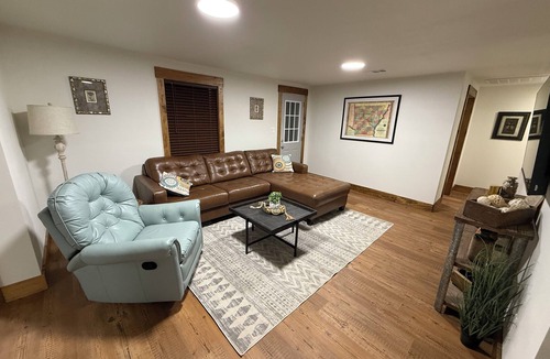 Kirby House | Private and secluded 4-bedroom farmhouse minutes from Lake Greeson