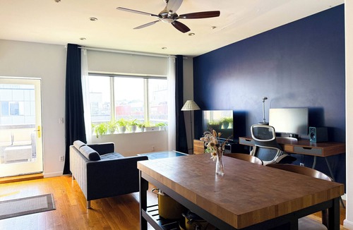 Crown Heights Apartment | Prospect Heights/Clinton Hill. 2 balconies, elevator, top floor, washer/dryer