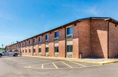 Batesville Hotel | Quality Inn Batesville