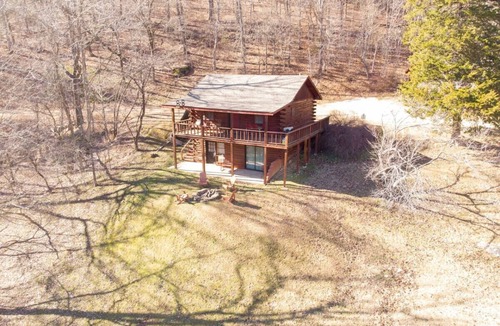 Eureka Springs Cabin | Redbud Valley Cabin 6 Downtown 3mi+Wifi+Pond+Parking