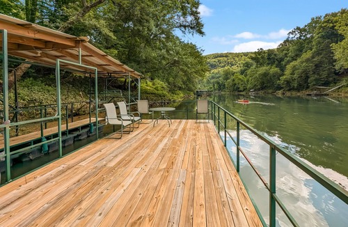 Heber Springs House | Reel River House ~ on the Little Red