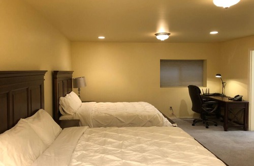Mukilteo House | Relaxed and Enjoyable Water/Mountain View Home