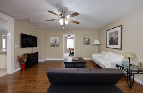 West Meade House | Relaxing 3BR Retreat 15 Minutes to Broadway