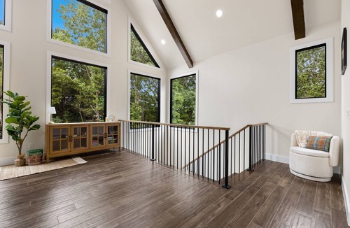 Cassville House | Roaring River Hideaway-Epic Patio w/HotTub-Gameroom