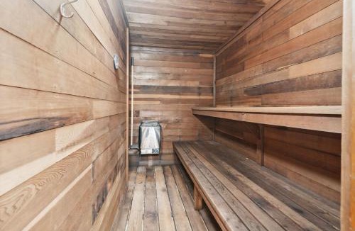 Ramsey House | Rum River Resort In-Home Pool Sauna