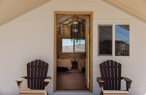 Monticello RV Rental | Safari Tent with 2 beds near Canyonlands National Park