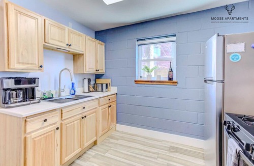 Downtown Memphis Apartment | Safe Luxe Studio near downtown Memphis - FREE Parking and WIFI