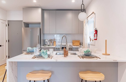 Bushwick Apartment | Scandinavian Retreat w/Balcony Bushwick Oasis
