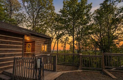 Frank House | scenic and romantic cabin- 20 min to Blowing Rock