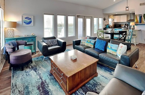 Port Aransas House | Sea View Villa by Silver Sands Vacation Rentals