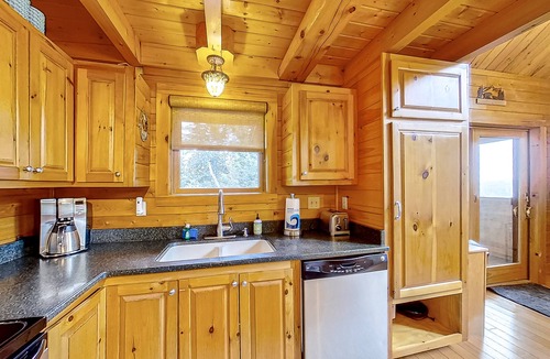 Wevertown House | Secluded Haven - Entire House | House in Wevertown with private pool