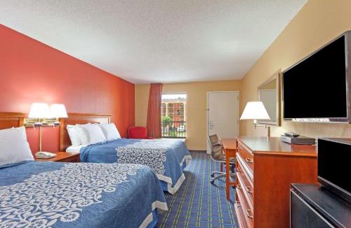 Ellendale Hotel | Shelby Inn