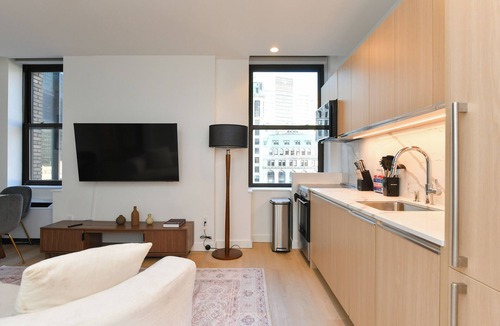 Financial District Apartment | Sleek 2BR Oasis in NYC Financial District