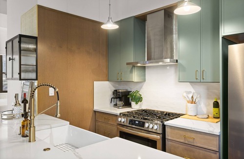 Hoboken House | SOHO NYC - vibes Loft ceilings mins to NYC