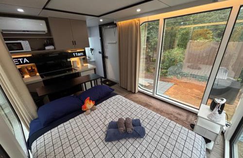 Antlers Resort | Space Cabins in the Woods with Spa