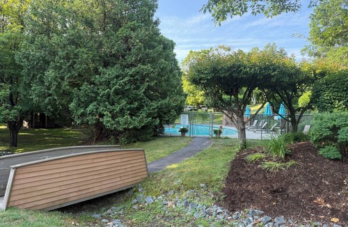 West Hartford Condo | Spacious 4 Bedroom/3 Full Bathroom Family Friendly Townhouse in Quechee Lakes