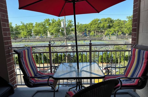 Union City Apartment | Spacious Amazing 3 Bedroom!