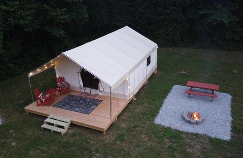 Cassville Other | Starlit Nights during Natures Cozy Retreat