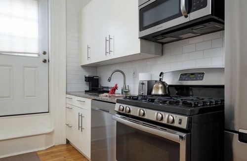Hoboken Apartment | Stylish 1BR w Balcony & Laundry, Walk to PATH NYC