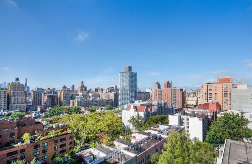 Lincoln Square Apartment | Sunny 3 BR 1 Bath Apartment in NYC