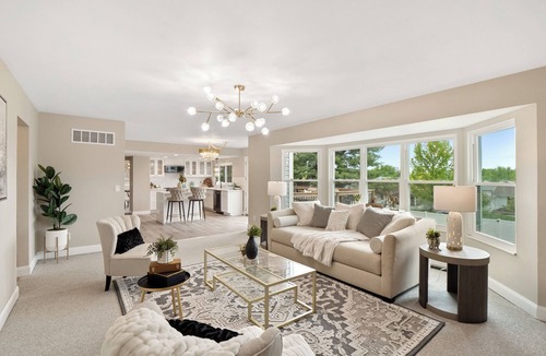 Weldon Spring Heights House | Sweet Luxury Pool Home - Saint Charles