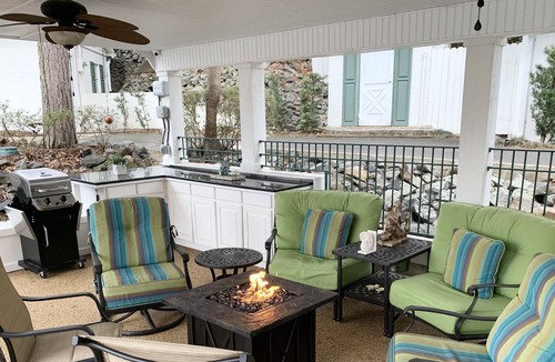 Rockwell House | Sweetwater Point -Swim, Boat, Fish, Relax, Fire pit, Kayaks for rent