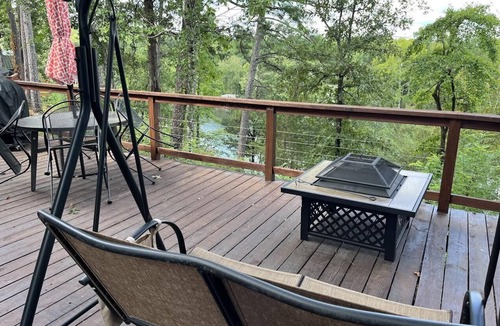 Royal Cabin | The Birch at Hamilton Cove ~ Cabin Thirteen ~ Pet Friendly