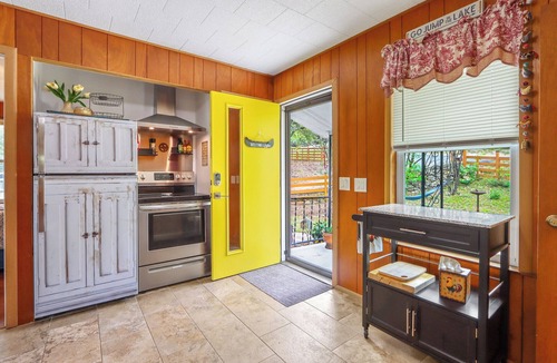Canyon Lake House | The Coop at Canyon Lake I Pool, Hot tub