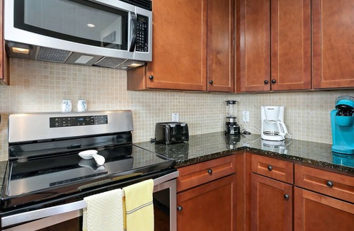 Galveston Condo | The Extra Pointe-Book 5+ nights & get 15% discount-Beach View. 3BD/2BA.