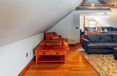 Bethel Apartment | The Loft at Fort Defiance