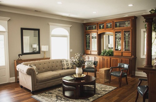 Paducah House | The Respite Boutique Hotel, Mockingbird B - Queen Suite