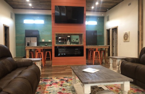 Glenwood Cabin | Time For Livin…just a few steps from the Caddo River