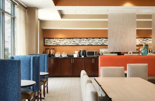 Cordova Hotel | Townhome Inn & Suites by IHG
