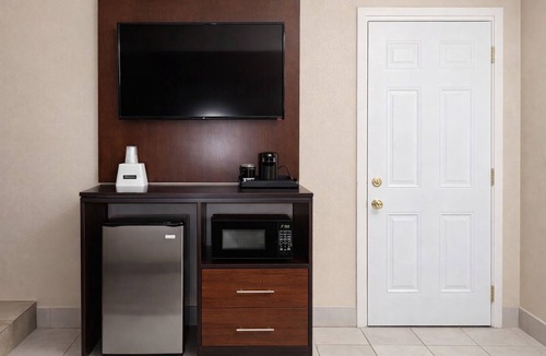 Jackson Hotel | Travelodge by Wyndham Jackson I-40 Exit 82