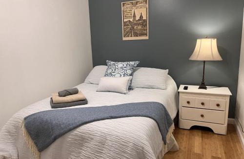 Union City Apartment | Triple See NY Now - Sleeps 41 -15 Mins to NYC
