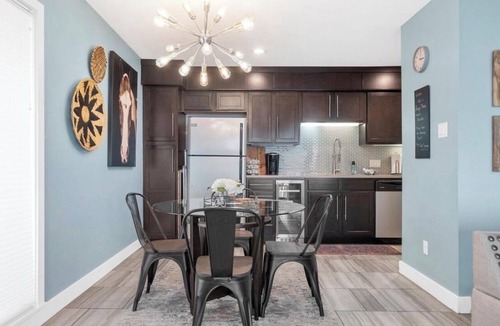 Lake Hamilton Condo | Updated 2 Bed 2 Bath Condo on beautiful Lake Hamilton 7 minutes from Oaklawn!