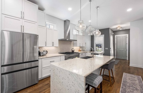 Hillsboro West End House | Walkable Hillsboro Home - Near 12 South & Vandy